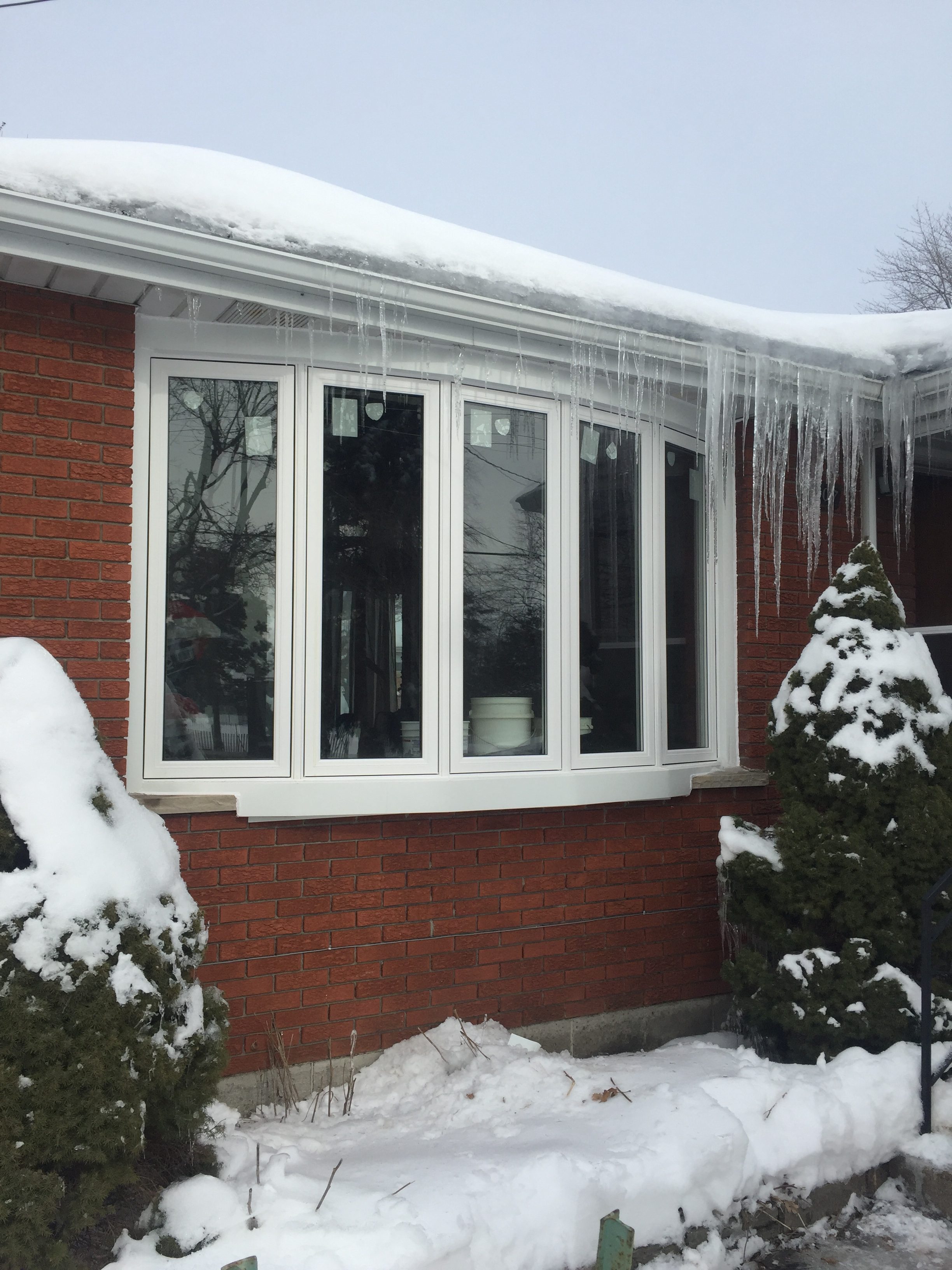Why You Should Install Replacement Windows Before Winter Sets In